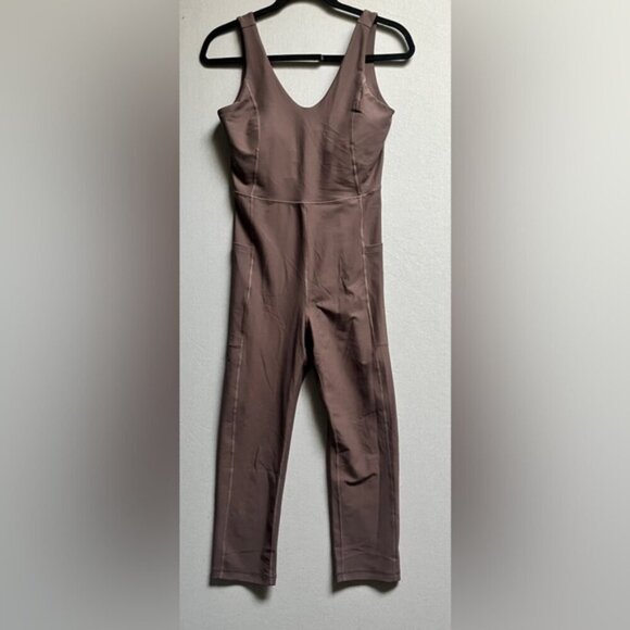 Old Navy Active cropped body jumpsuit padded sports bra Sz S - Picture 1 of 12